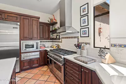 11651 N Ribbonwood Drive, Oro Valley, AZ 85737 - Photo 5