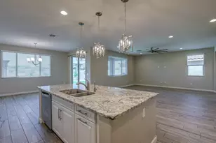 1093 E Silver Ray Dr, Oro Valley, AZ 85737 - Photo 3