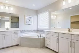 1093 E Silver Ray Dr, Oro Valley, AZ 85737 - Photo 5