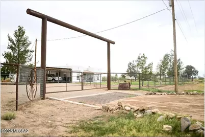 3053 N Fort Grant Road, Willcox, AZ 85643 - Photo 1