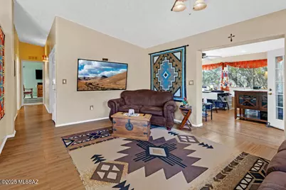 2051 S Doubletree Lane, Tucson, AZ 85713 - Photo 7