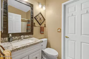 2051 S Doubletree Ln, Tucson, AZ 85713 - Photo 31