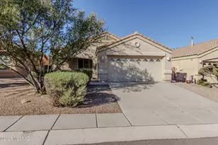 321 N Rock Station Dr, Sahuarita, AZ 85629 - Photo 1