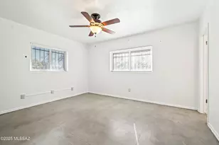 4731 E Scarlett St, Tucson, AZ 85711 - Photo 23