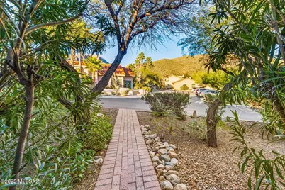 7601 N Calle Sin Envidia #49, Tucson, AZ 85718 - Photo 21