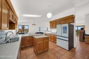 4050 S Melpomene Way, Tucson, AZ 85730 - Photo 13