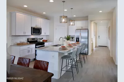 765 W Calle Cubeta, Sahuarita, AZ 85629 - Photo 3