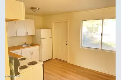 704 W 11th Street, Casa Grande, AZ 85122 - Photo 3