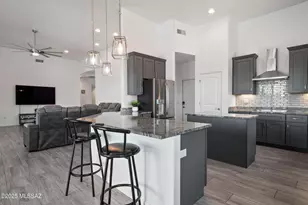 1168 N Slot Canyon Pl, Vail, AZ 85641 - Photo 9