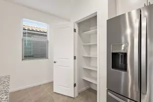 9807 N Summerstone Ave, Tucson, AZ 85743 - Photo 3