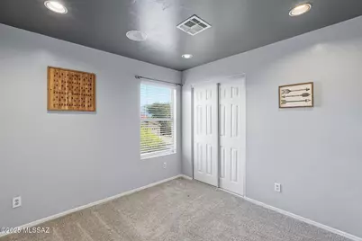 13047 N Desert Olive Drive, Oro Valley, AZ 85755 - Photo 17