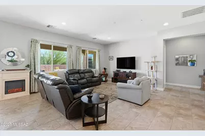 11788 N Mabini Place, Tucson, AZ 85737 - Photo 15