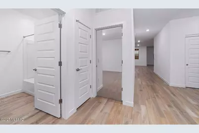8674 W Soaptree Yucca Place, Marana, AZ 85653 - Photo 3