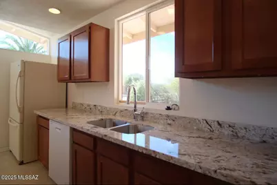 5201 E Patricia Street, Tucson, AZ 85712 - Photo 5