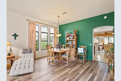 7632 E Park View Drive, Tucson, AZ 85715 - Photo 9