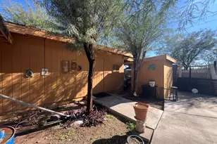 825 W Oahu Ln, Tucson, AZ 85756 - Photo 9