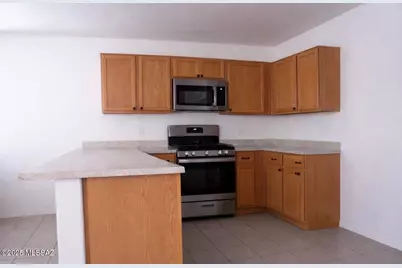 2003 W Mountain Pointe Drive, Tucson, AZ 85746 - Photo 7