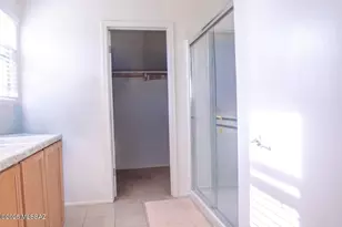 2003 W Mountain Pointe Dr, Tucson, AZ 85746 - Photo 9