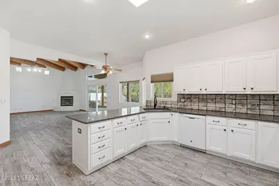 2867 W Owl Vista Place, Oro Valley, AZ 85742 - Photo 15