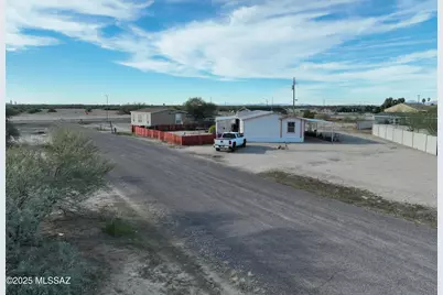 3445 Desierto Drive #24, Eloy, AZ 85131 - Photo 3
