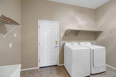 5829 S Waynes Way, Green Valley, AZ 85622 - Photo 41