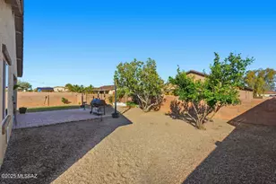 8298 W Green Kingfisher Ln, Tucson, AZ 85757 - Photo 29