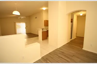 2096 W Double Eagle Drive, Tucson, AZ 85737 - Photo 3