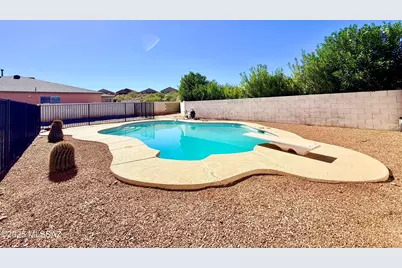 8981 E Mayberry Drive, Tucson, AZ 85730 - Photo 35
