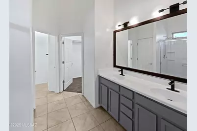 7939 W Imperial Eagle Court, Tucson, AZ 85757 - Photo 7