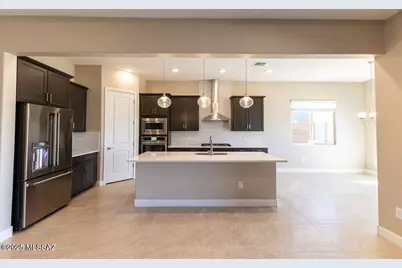 7916 S Orions Belt Drive, Tucson, AZ 85747 - Photo 13