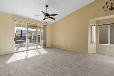 10018 E Paseo De La Masada, Tucson, AZ 85747 - Photo 11