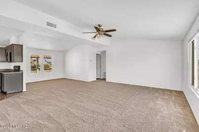 13669 S Hound Dog Road, Vail, AZ 85641 - Photo 25