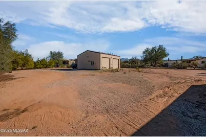 7010 N Hot Desert Trail, Tucson, AZ 85743 - Photo 33
