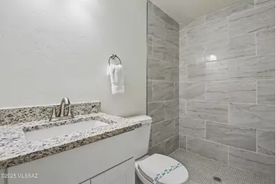 2160 W Ironwood Ridge Drive, Tucson, AZ 85745 - Photo 31
