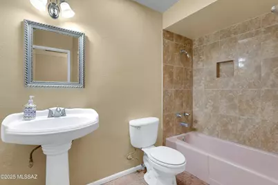 101 W Corona Road, Tucson, AZ 85756 - Photo 21