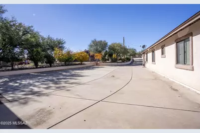 983 Matas Court, Rio Rico, AZ 85648 - Photo 19