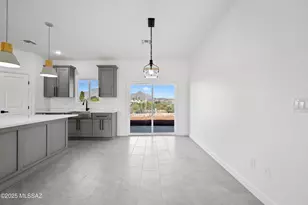 1196 Ines Ct, Rio Rico, AZ 85648 - Photo 9