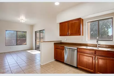 262 E Calle Puente Lindo, Sahuarita, AZ 85629 - Photo 3