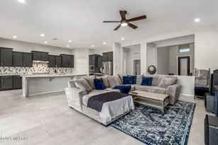 10298 N Desert Tea Dr, Marana, AZ 85653 - Photo 7