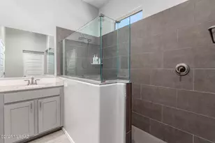 10298 N Desert Tea Dr, Marana, AZ 85653 - Photo 19