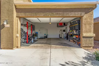 10298 N Desert Tea Drive, Marana, AZ 85653 - Photo 33