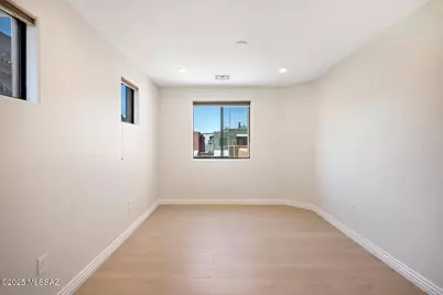 3121 N Olsen Avenue, Tucson, AZ 85719 - Photo 19