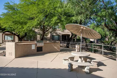 695 W Vistoso Highlands Drive #108, Oro Valley, AZ 85755 - Photo 47