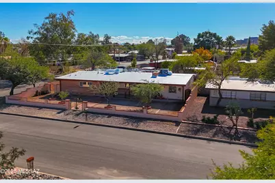5272 E 4th Street, Tucson, AZ 85711 - Photo 1