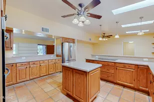 5272 E 4th St, Tucson, AZ 85711 - Photo 9