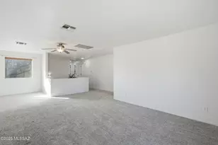 640 W Emerald Key Dr, Green Valley, AZ 85614 - Photo 21