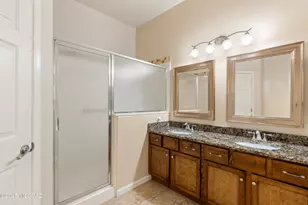 1440 W Bridalveil Pl, Tucson, AZ 85737 - Photo 19