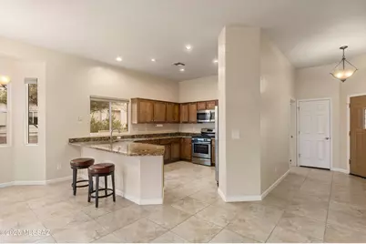 1440 W Bridalveil Place, Tucson, AZ 85737 - Photo 11