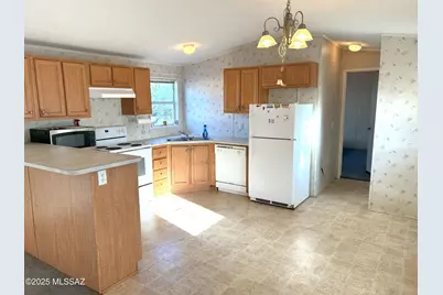 34 E Camino De Mesa, Huachuca City, AZ 85616 - Photo 7