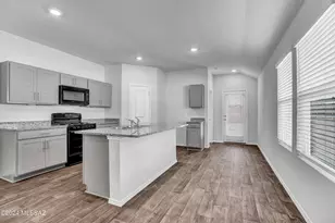 6187 E Campolina Trl, Tucson, AZ 85756 - Photo 5